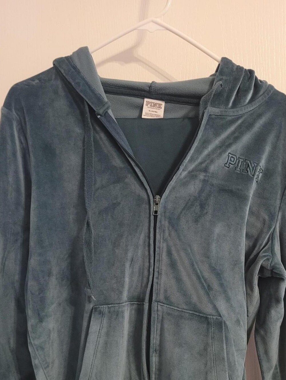PINK Victoria's Secret Plush Green Zip-Up Hoodie And Pants